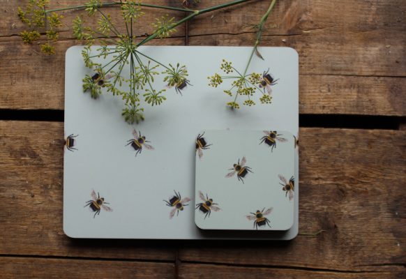 Bee placemat and matching coaster